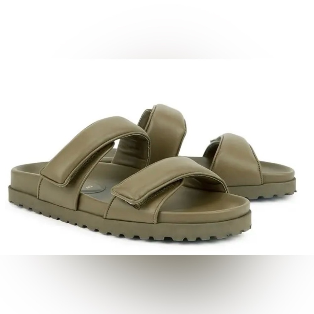 Gia Borghini X Pernille Teisbaek Chunky Slides